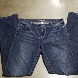 Maurices jeans